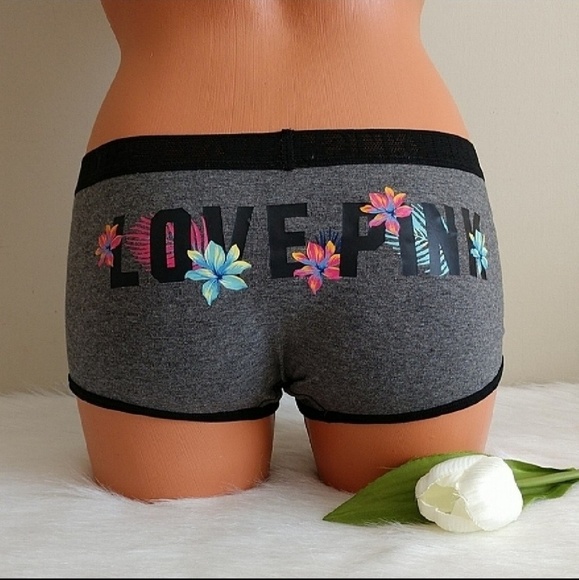 Size S🌺PINK VICTORIA'S SECRET LOGO BOYSHORT.nwt - Picture 3 of 4